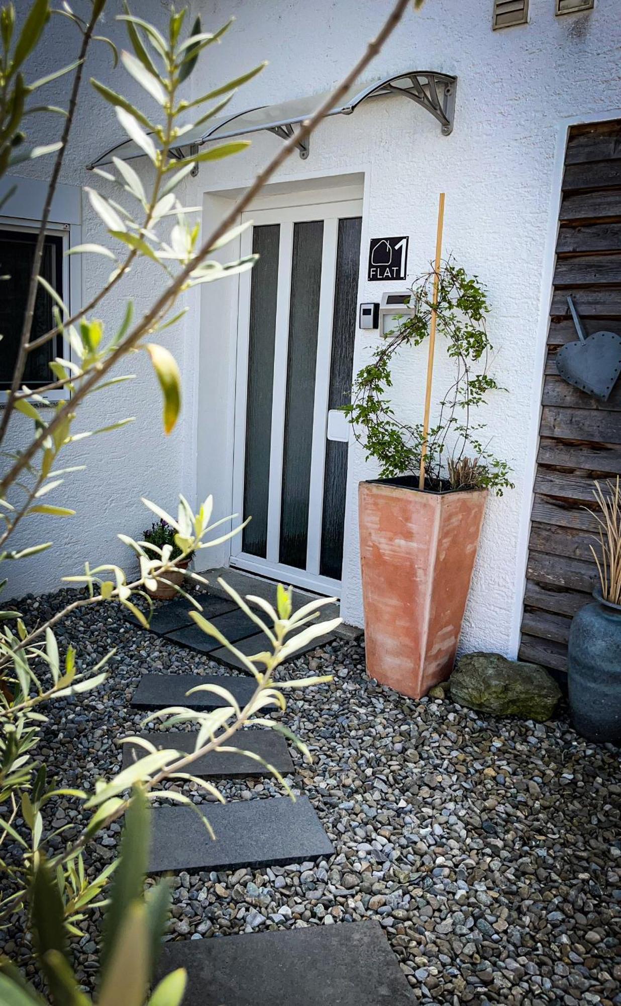 Hacienda Flats - Wunderschoene Ferienwohnungen Am Seewald FDH Exterior foto